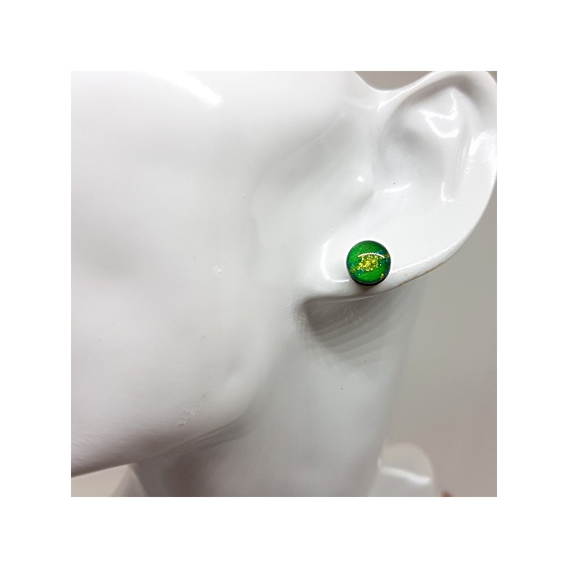 Bouton d'oreille, puce d'oreille ronde verte et dorée pailleté Bouton d'oreille, puce d'oreille ronde verte et dorée pailleté