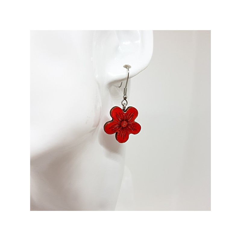 Boucle d'oreille femme avec fleur rouge, rose et pailleté fait main Boucle d'oreille femme avec fleur rouge, rose et pailleté fait main
