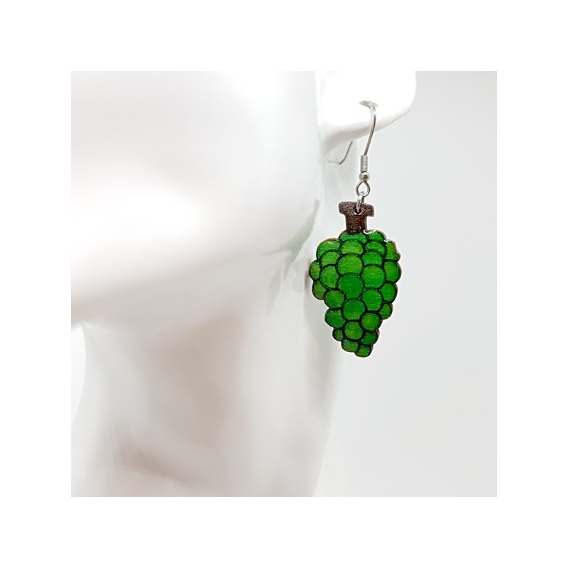 Boucle d'oreille fantaisie Grappe de raisin vert. Sur demande pour oreilles non percées (créole) Boucle d'oreille fantaisie Grappe de raisin vert. Sur demande pour oreilles non percées (créole)