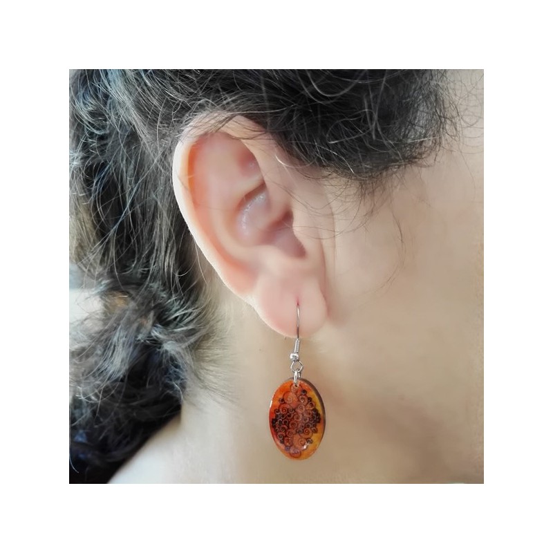 Boucle d'oreille ovale spirale orangé/feu réalisable pour oreille non percée (clip) bijou artisanal Boucle d'oreille ovale spirale orangé/feu réalisable pour oreille non percée (clip) bijou artisanal