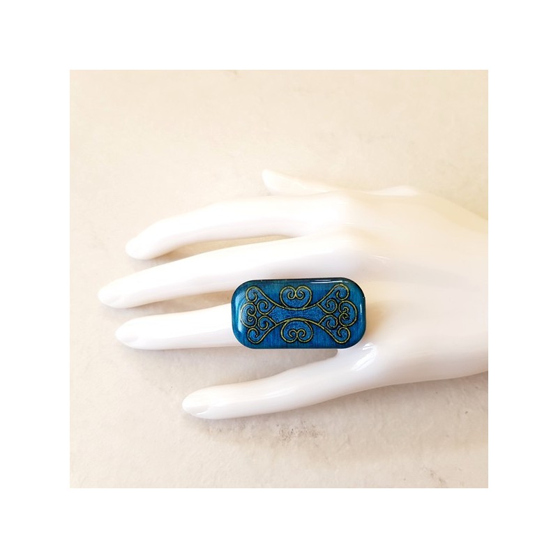 Bague originale baroque turquoise, création artisanale française, décoré à la main Bague originale baroque turquoise, création artisanale française, décoré à la main