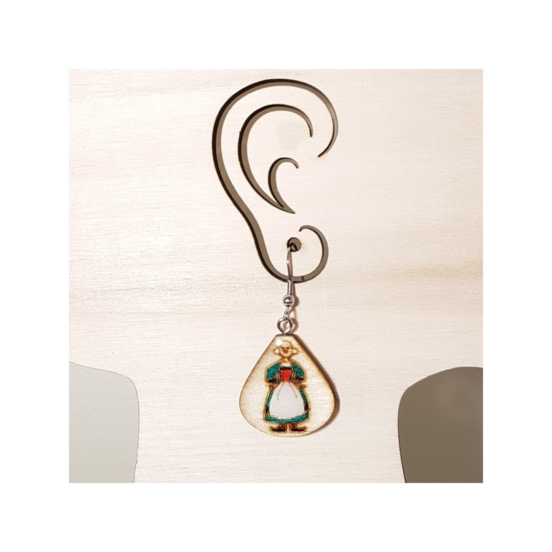 Boucles d'oreille Bécassine création artisanale signée au dos Boucles d'oreille Bécassine création artisanale signée au dos