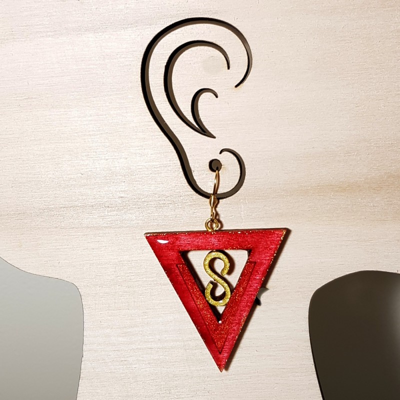 Boucle d'oreille femme triangle infini rose création artisanale française Boucle d'oreille femme triangle infini rose création artisanale française