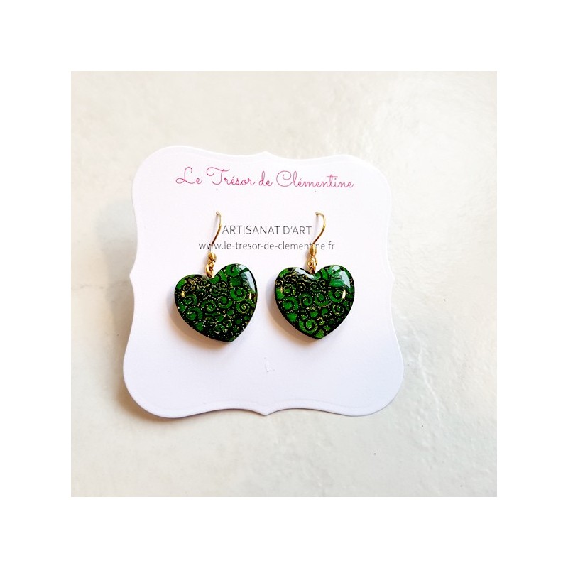 Boucle d'oreille fantaisie coeur baroque vert et or Boucle d'oreille fantaisie coeur baroque vert et or