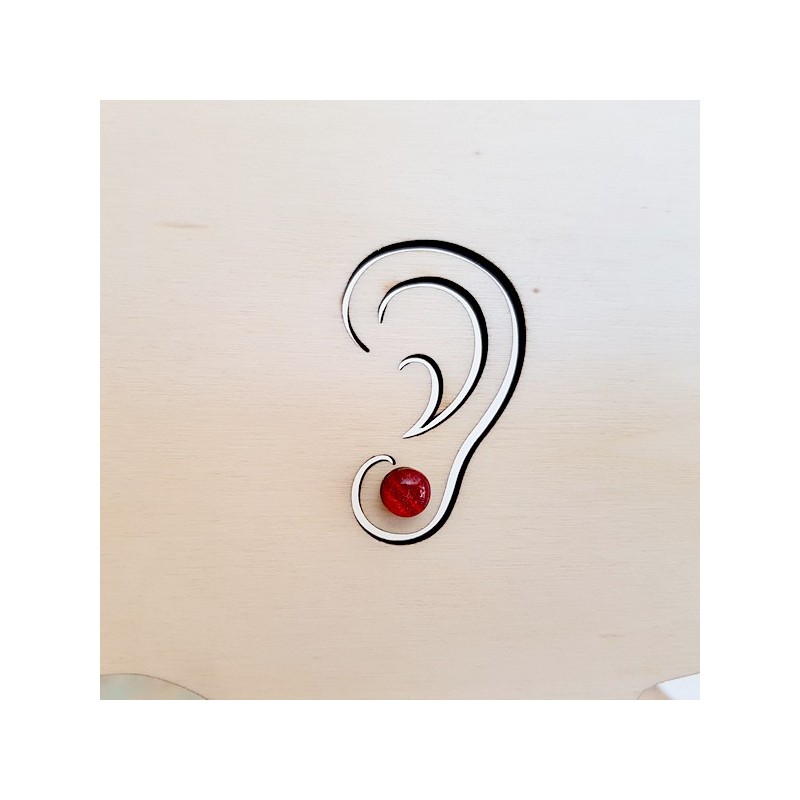 Petit puce d'oreille, bouton d'oreille ronde rouge rayé Petit puce d'oreille, bouton d'oreille ronde rouge rayé
