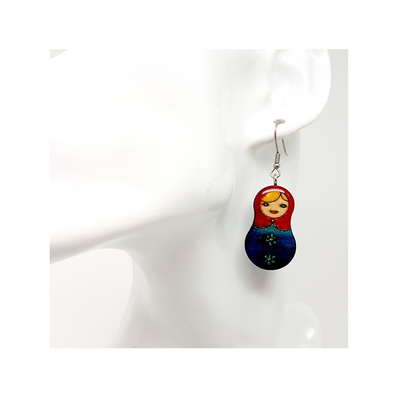 boucle d'oreille artisanale poupée russe bleu et rouge monture acier chirurgical argenté pour éviter les allergies boucle d'oreille artisanale poupée russe bleu et rouge monture acier chirurgical argenté pour éviter les allergies